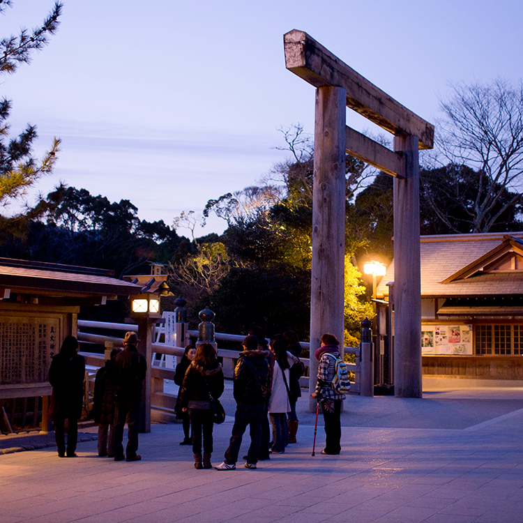 伊勢の神宮 内宮早朝参拝のご案内